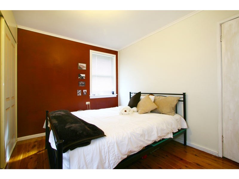 48 Leawarra Avenue, Barrack Heights NSW 2528