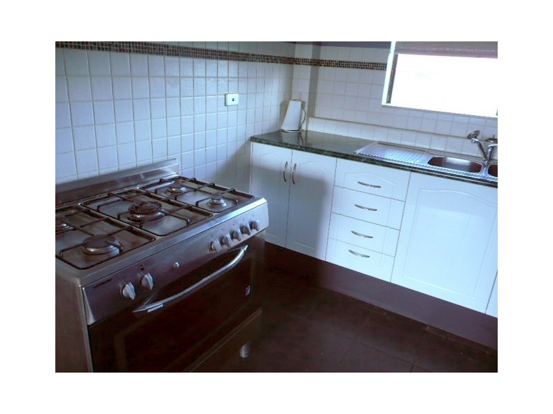 37 Pur Pur Avenue, Lake Illawarra NSW 2528