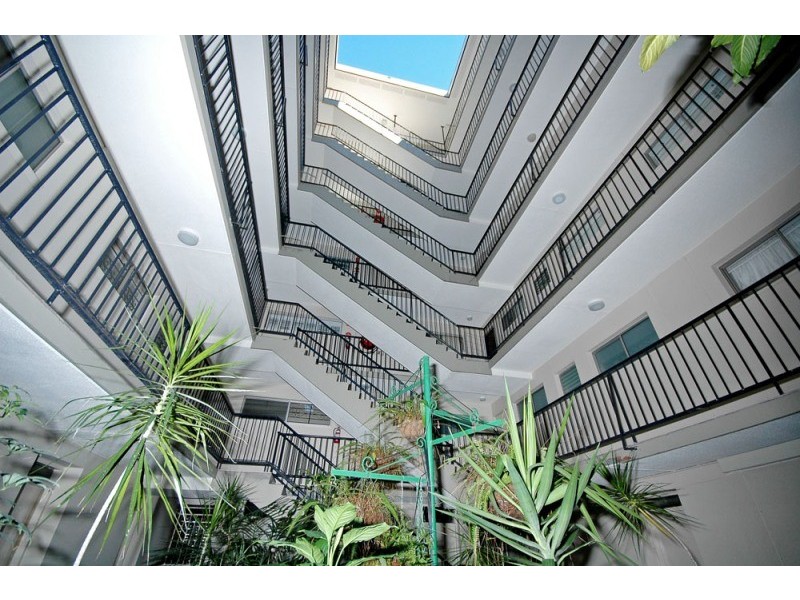 128 Oxlade Drive, New Farm QLD 4005