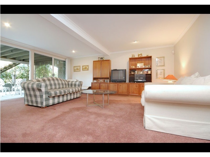 10 Hazlewood Street, New Farm QLD 4005