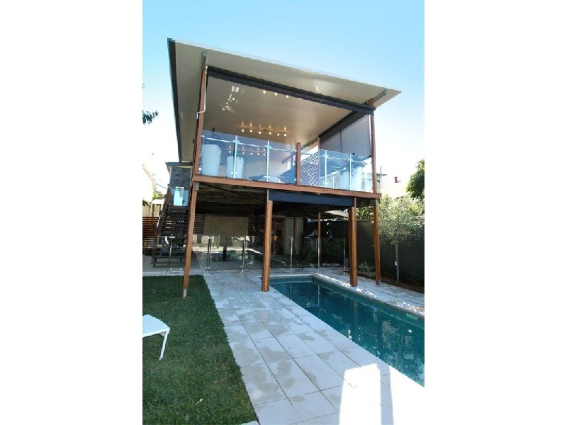 35 Burlington Street, East Brisbane QLD 4169