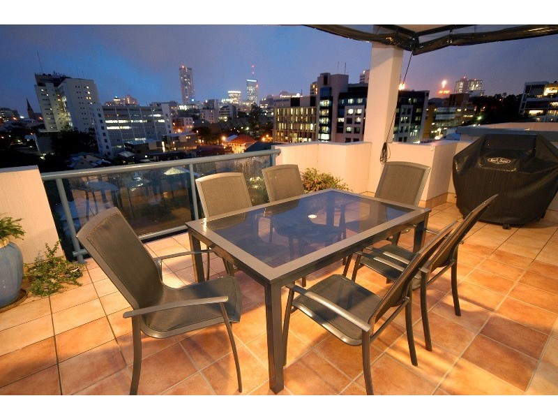 26 Parish Street, Spring Hill QLD 4000