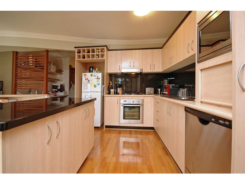 31 Helen Street, Teneriffe QLD 4005