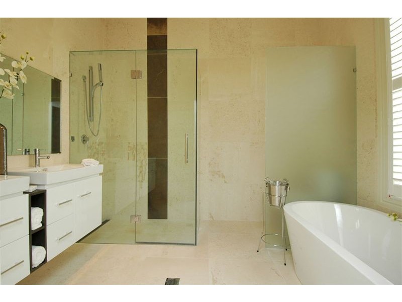 35 Burlington Street, Brisbane QLD 4000