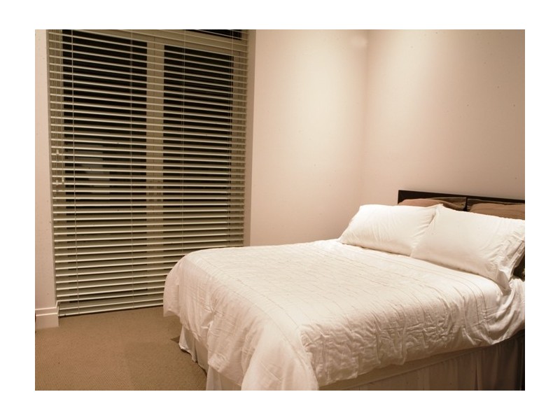 39 Castlebar Street, Kangaroo Point QLD 4169