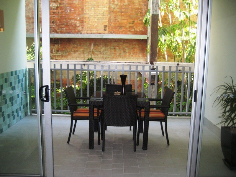 16 Skyring Terrace, Teneriffe QLD 4005