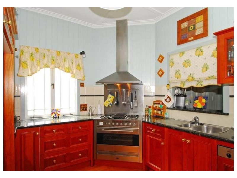 East Brisbane QLD 4169