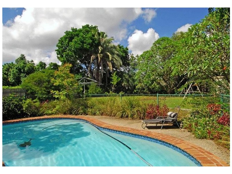 East Brisbane QLD 4169