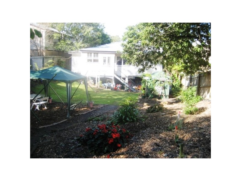 37 Betheden Terrace, Ashgrove QLD 4060