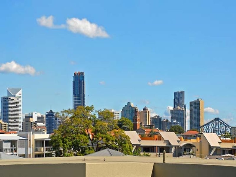 3321/30 Hollins Crescent, New Farm QLD 4005