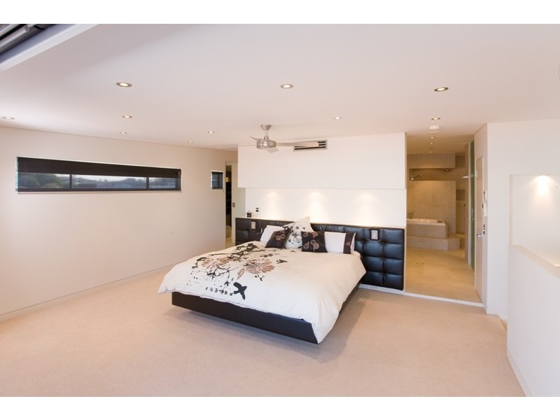 2/16 Chester Street, Newstead QLD 4006