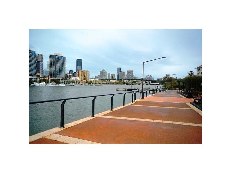 2/1 Julius Street, New Farm QLD 4005