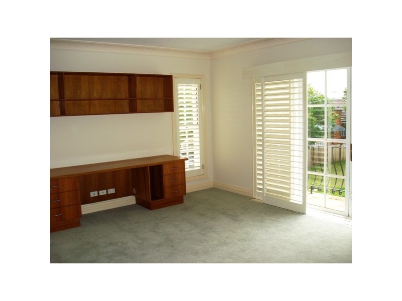 14 Aaron Avenue, Hawthorne QLD 4171