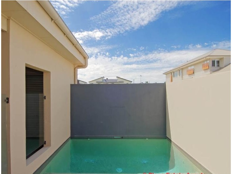 112 Love Street, Bulimba QLD 4171