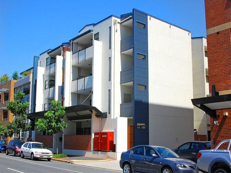 13/120 Commercial Road, Teneriffe QLD 4005