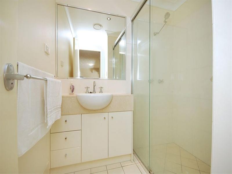 13/120 Commercial Road, Teneriffe QLD 4005