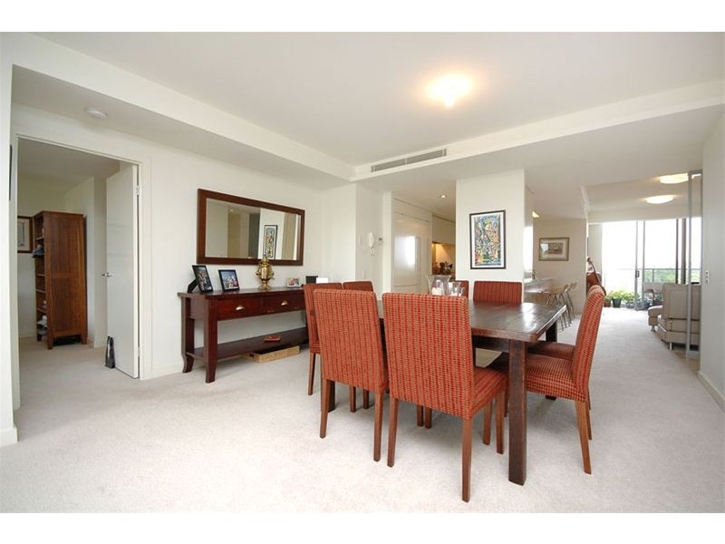 30 Hollins Crescent, New Farm QLD 4005