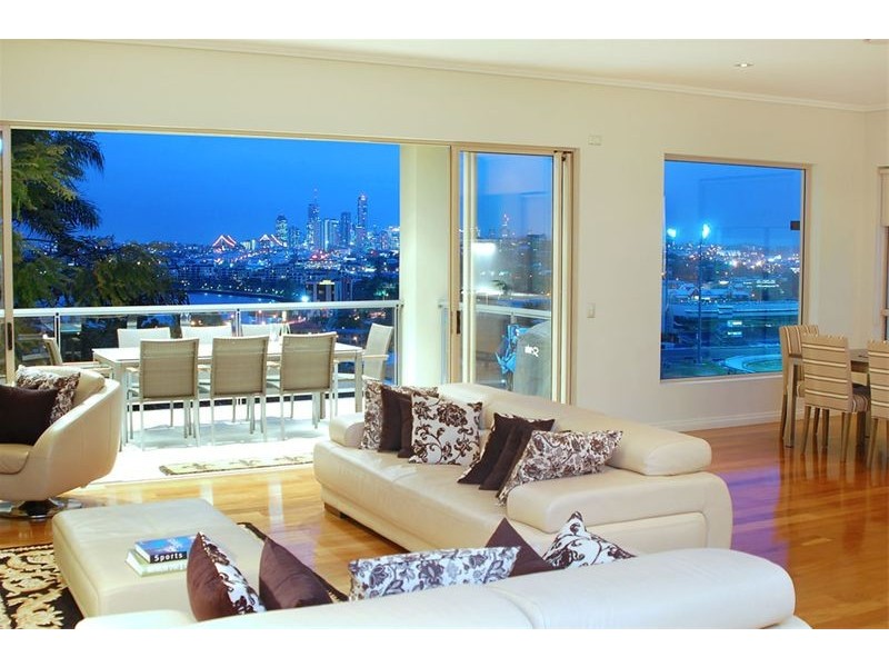 43 Queens Road, Hamilton QLD 4007