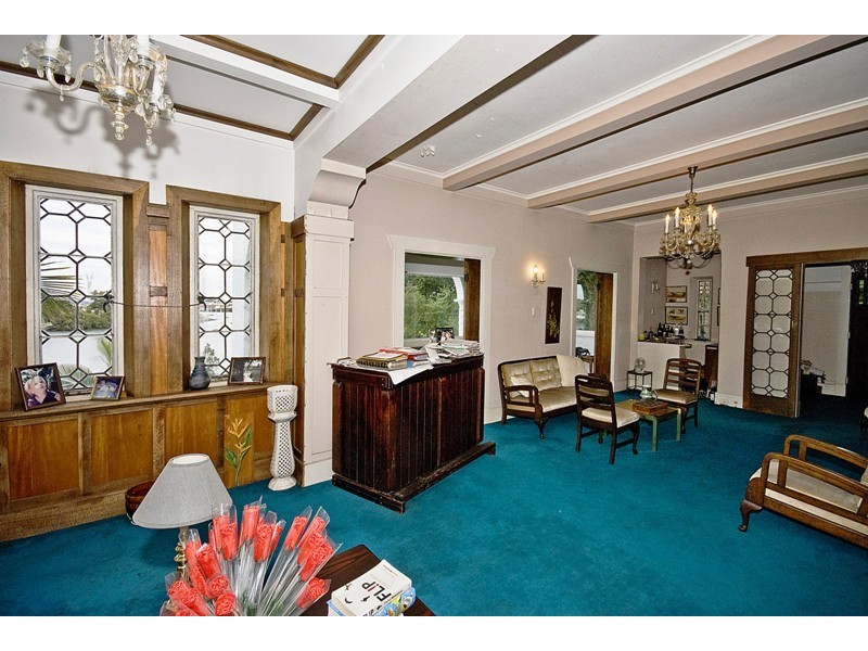 19 Hillside Crescent, Hamilton QLD 4007