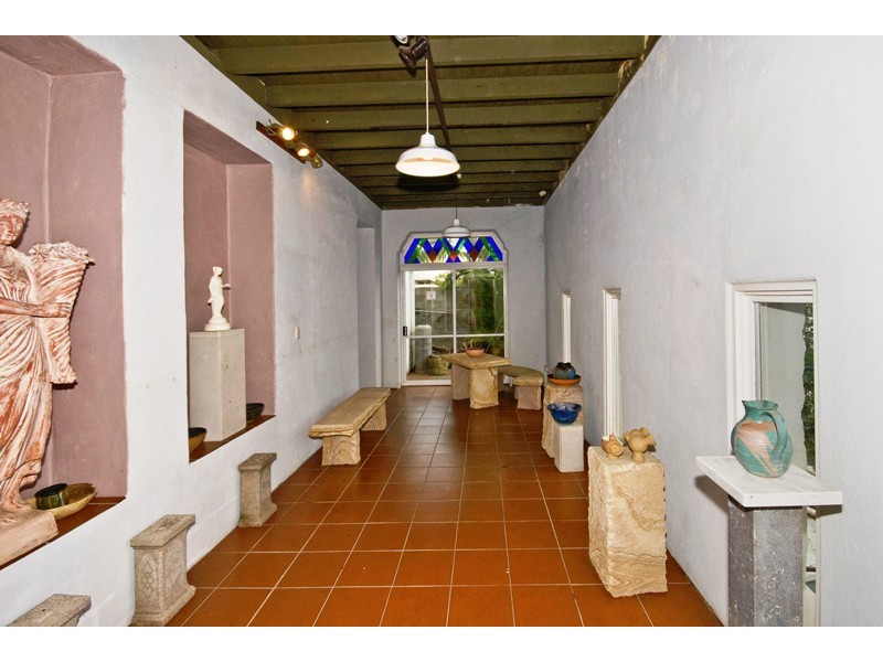 19 Hillside Crescent, Hamilton QLD 4007