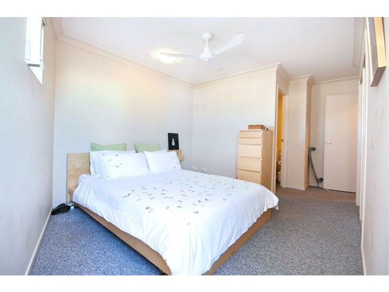 32/32 Newstead Terrace, Newstead QLD 4006