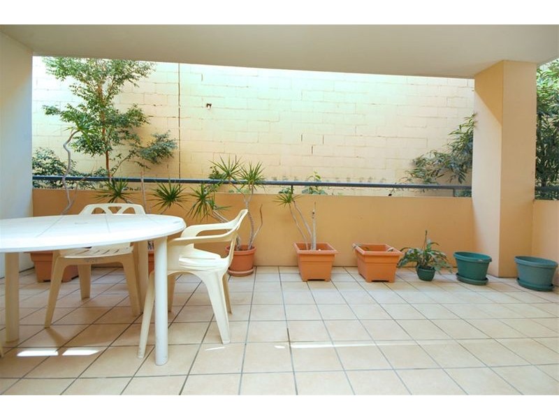 15/52 Newstead Terrace, Newstead QLD 4006