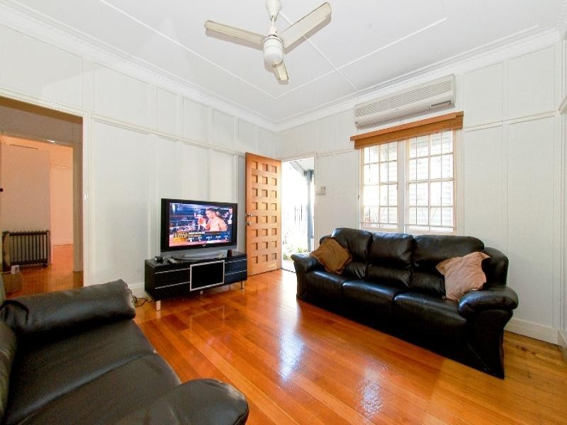 1/71 Merthyr Road, New Farm QLD 4005