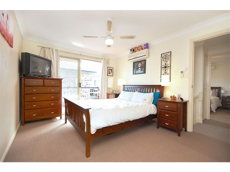 2/18 Hutchins Street, Kedron QLD 4031