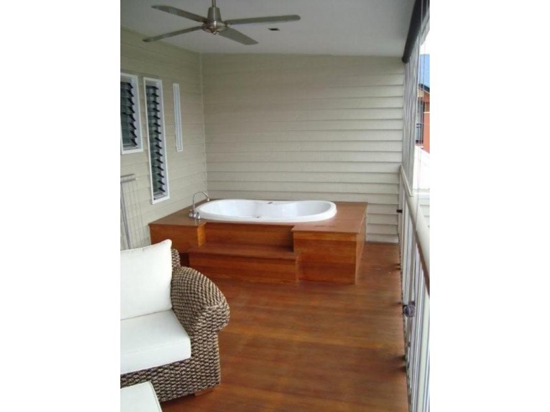 32 St Pauls Terrace, Spring Hill QLD 4000