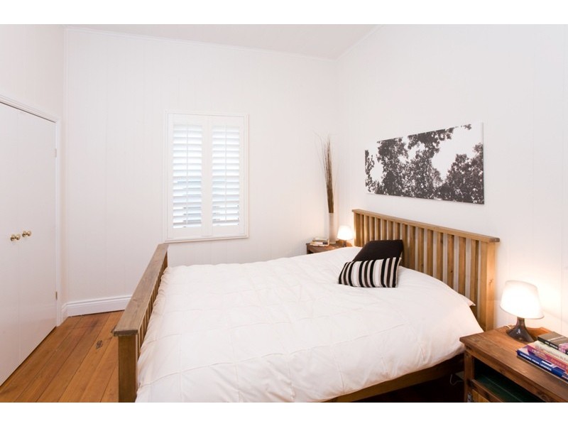 293 Harcourt Street, Newstead QLD 4006