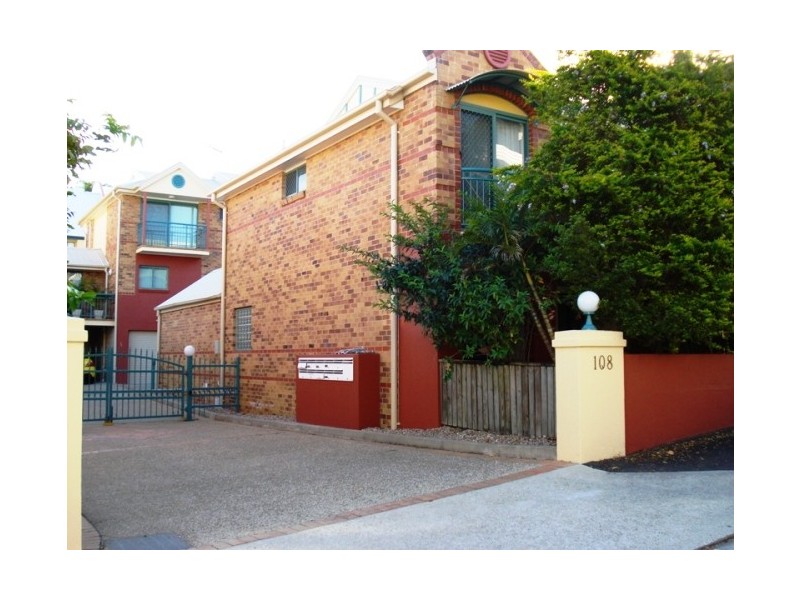 10/108 Victoria Street, Spring Hill QLD 4000