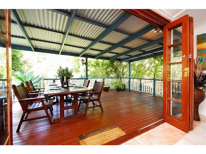 37 Mclennan Street, Albion QLD 4010