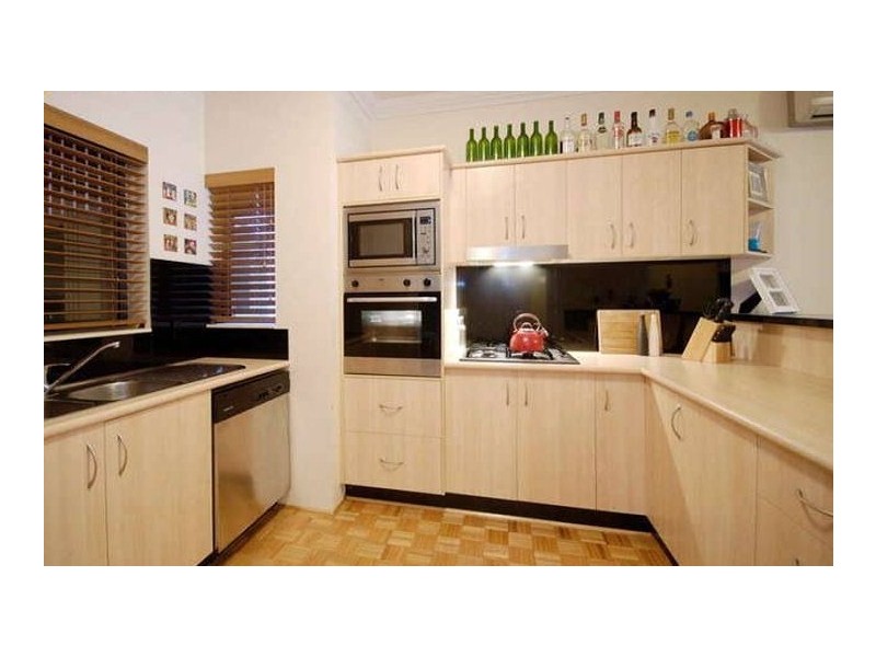 1/140 Commercial Road, Newstead QLD 4006