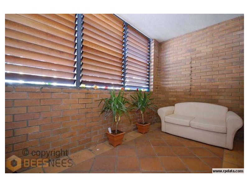 1/140 Commercial Road, Newstead QLD 4006