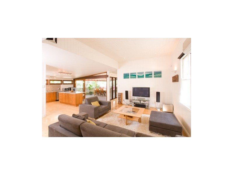 17 Locke Street, New Farm QLD 4005
