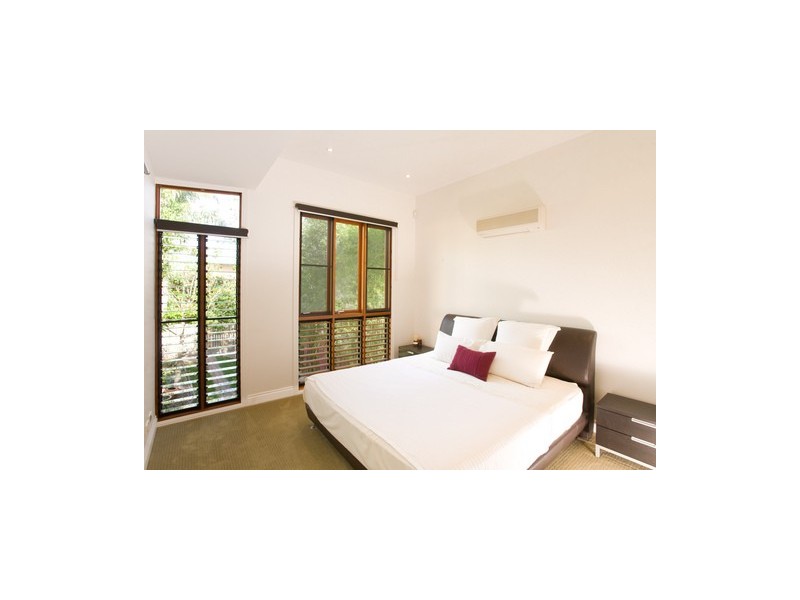 17 Locke Street, New Farm QLD 4005