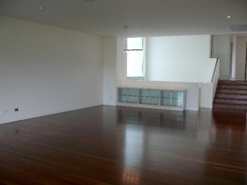 57 Kingsholme Street, Newstead QLD 4006