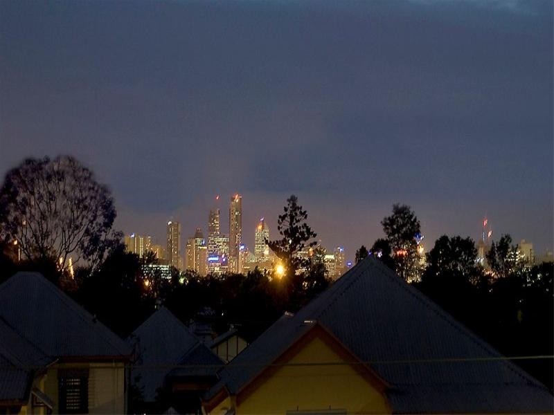 43 Stoneleigh Street, Albion QLD 4010