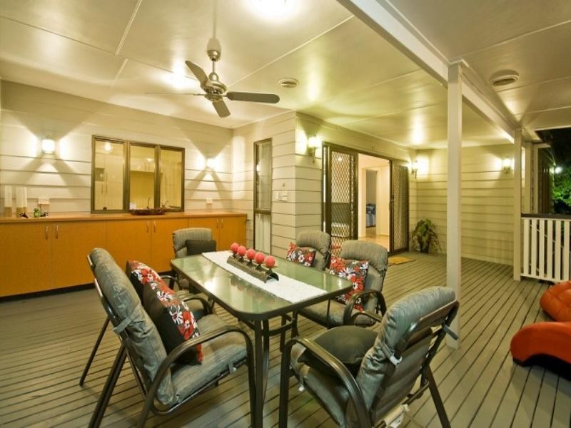 43 Stoneleigh Street, Albion QLD 4010