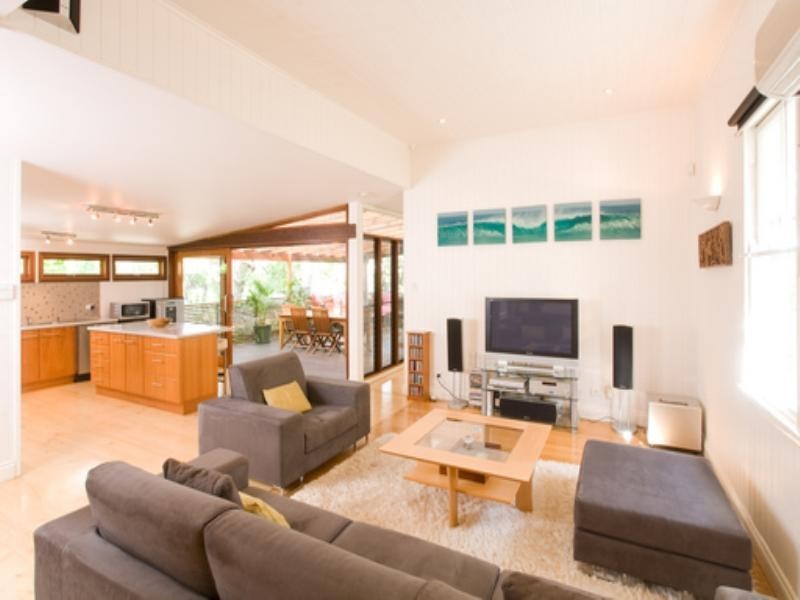 17 Locke Street, New Farm QLD 4005