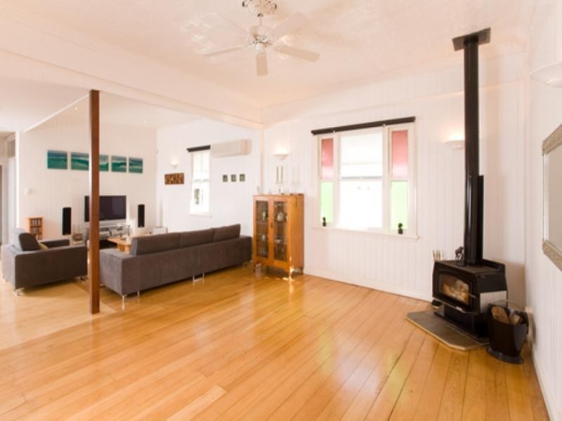 17 Locke Street, New Farm QLD 4005