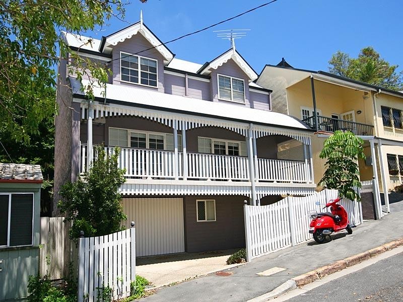 124 Kennigo Street, Spring Hill QLD 4000