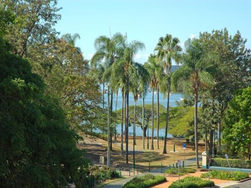 Unit 21/1 Newstead Avenue, Newstead QLD 4006