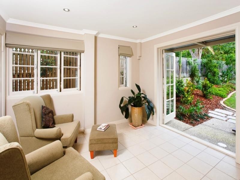 51 Stephen Street, Camp Hill QLD 4152