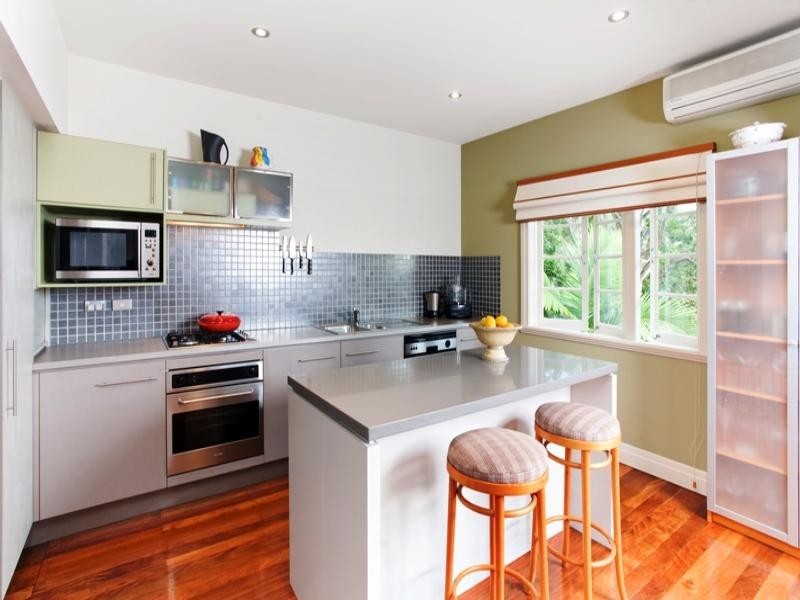 51 Stephen Street, Camp Hill QLD 4152