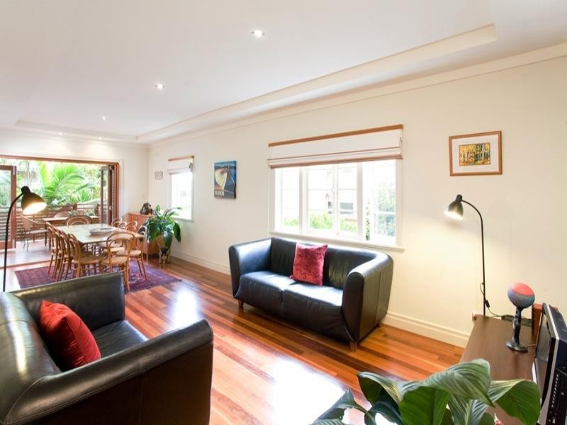 51 Stephen Street, Camp Hill QLD 4152