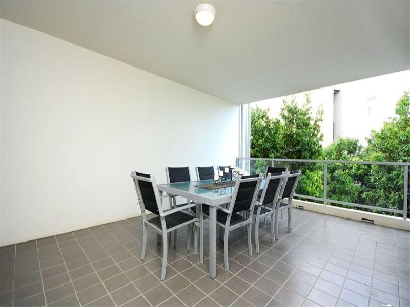 252/71 Beeston Street, Teneriffe QLD 4005