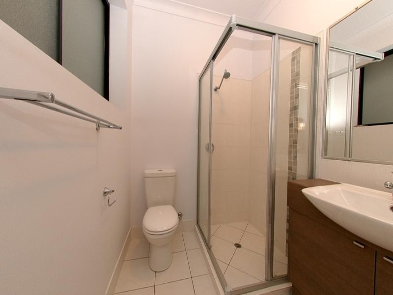 2/27 Jordan Terrace, Bowen Hills QLD 4006