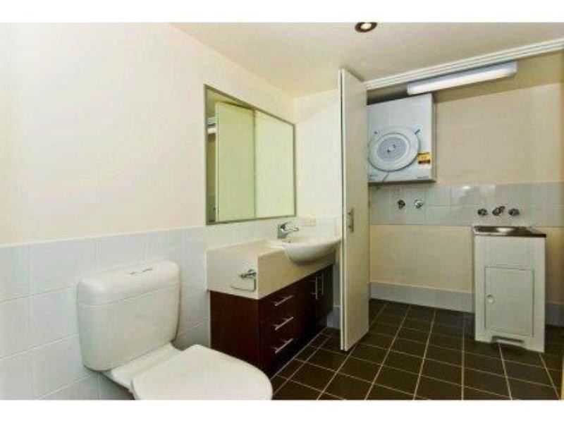 12/7 Helen Street, Newstead QLD 4006