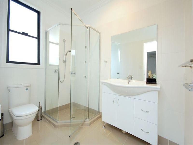 12A Thorpe Street, Balmoral QLD 4171